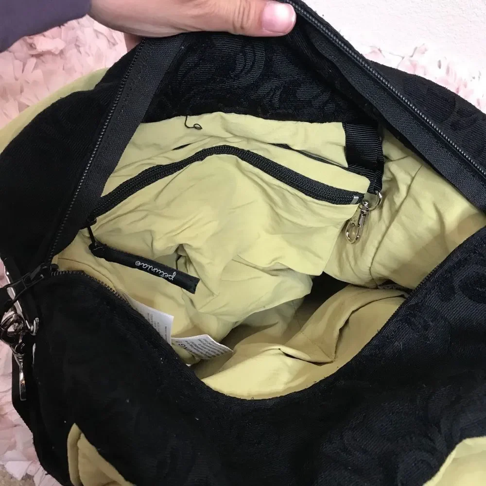 Petunia pickle bottom‎ black baby bag
